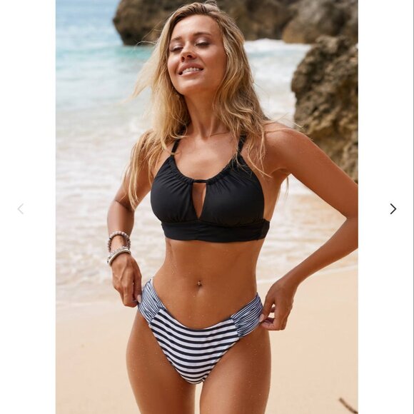 NWT Cupshe Ruched Keyhole Bikini Top Ruched Striped Bottoms Size Small - Picture 3 of 4